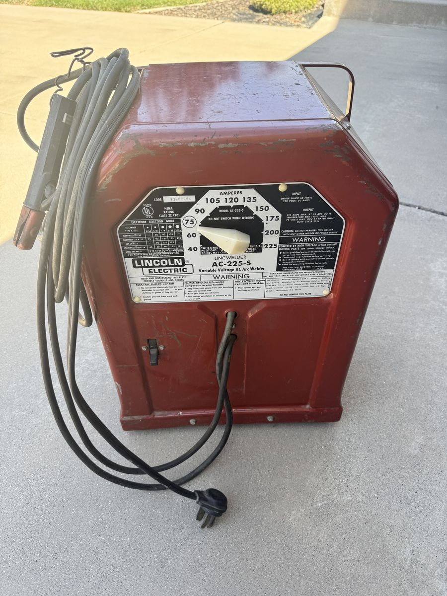 Lincoln AC 225-S Arc Welder