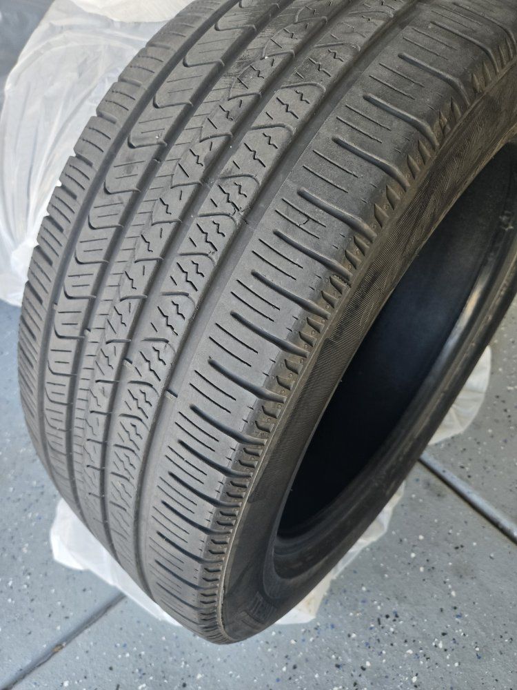 Good used. 265/50/20. PIRELLI Scorpion