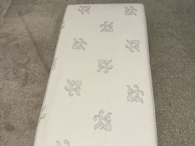Lightly used Beautyrest Black BlackICE 2-Stage Crib & Toddler Mattress