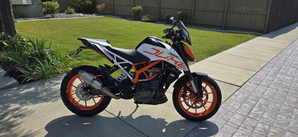 2019 Duke 390