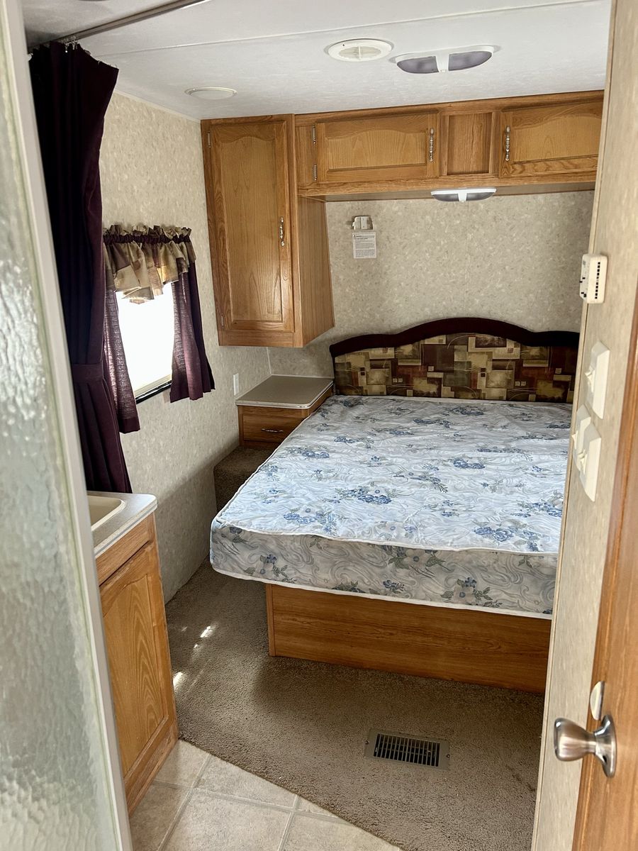 Main image 8