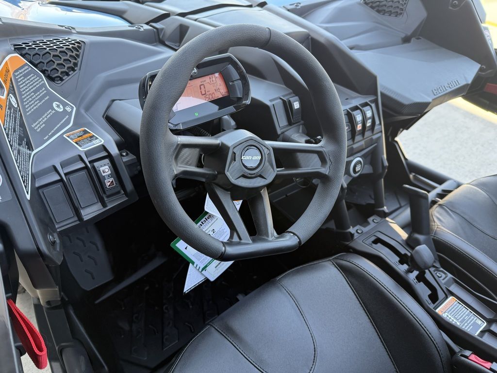 Main image 6