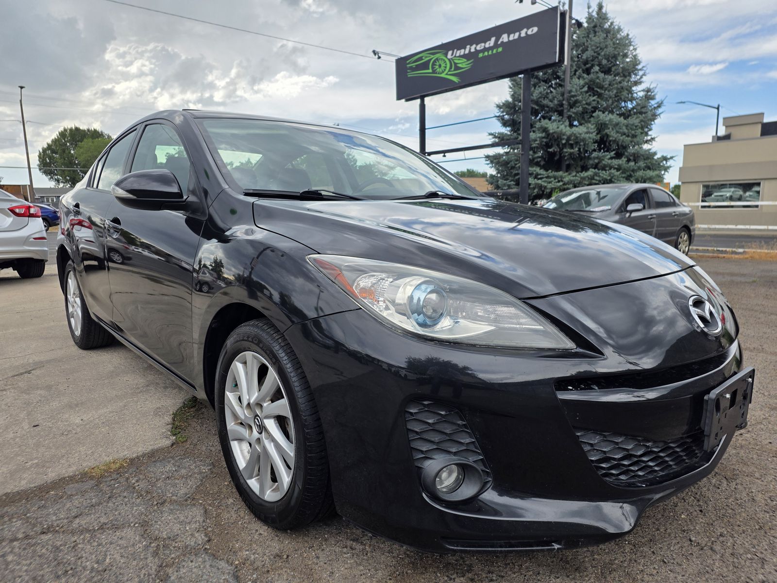 2013 Mazda Mazda3 i Grand Touring