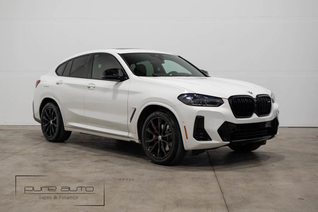 2023 BMW X4 M40i