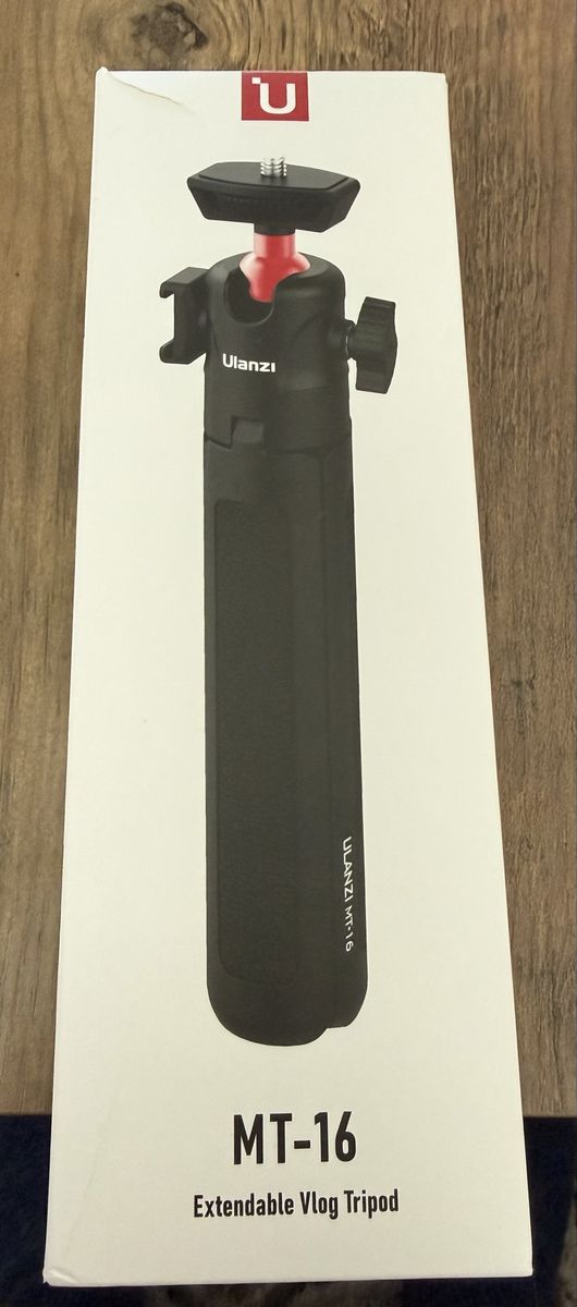 Ulanzi MT-16 Extendable Vlog Tripod with Ball Head - New In Box