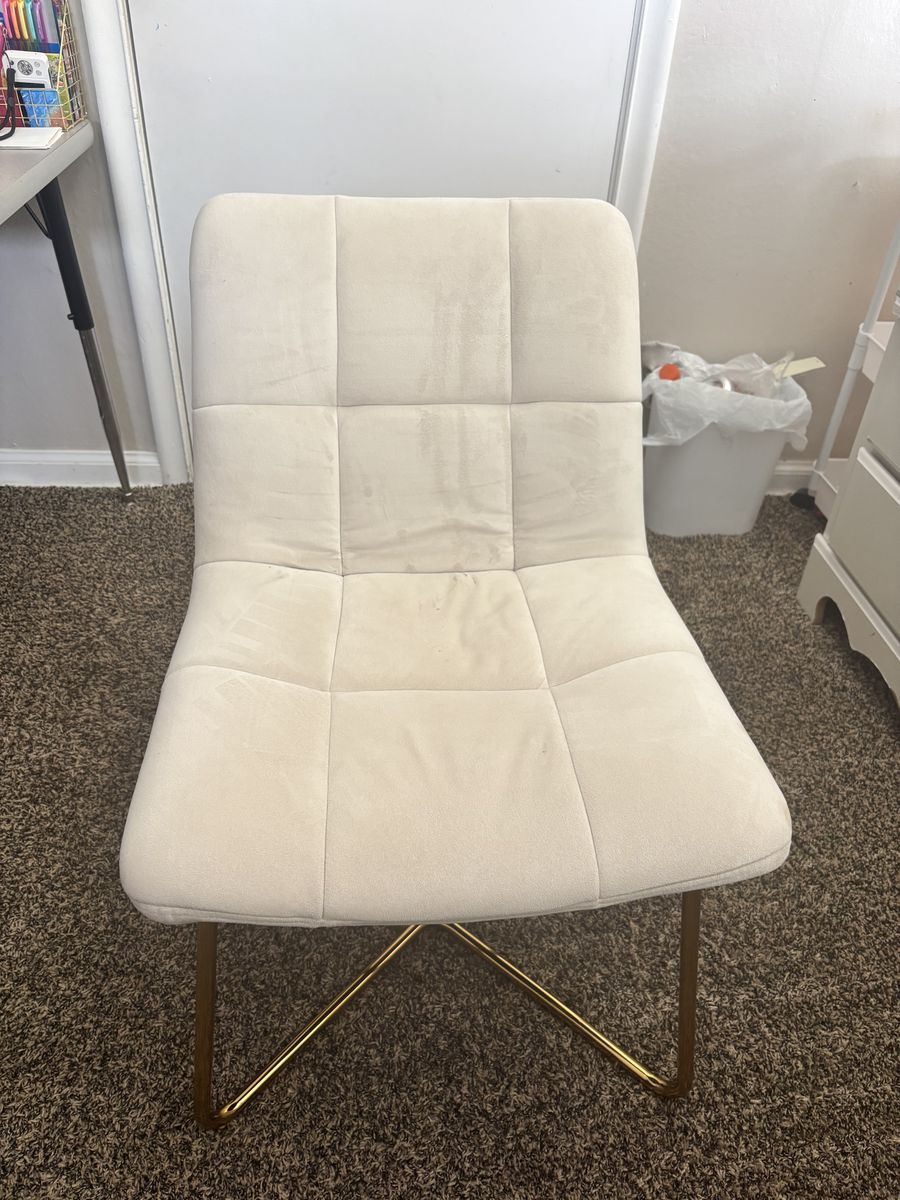 Desk chair