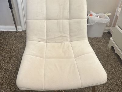 Desk chair