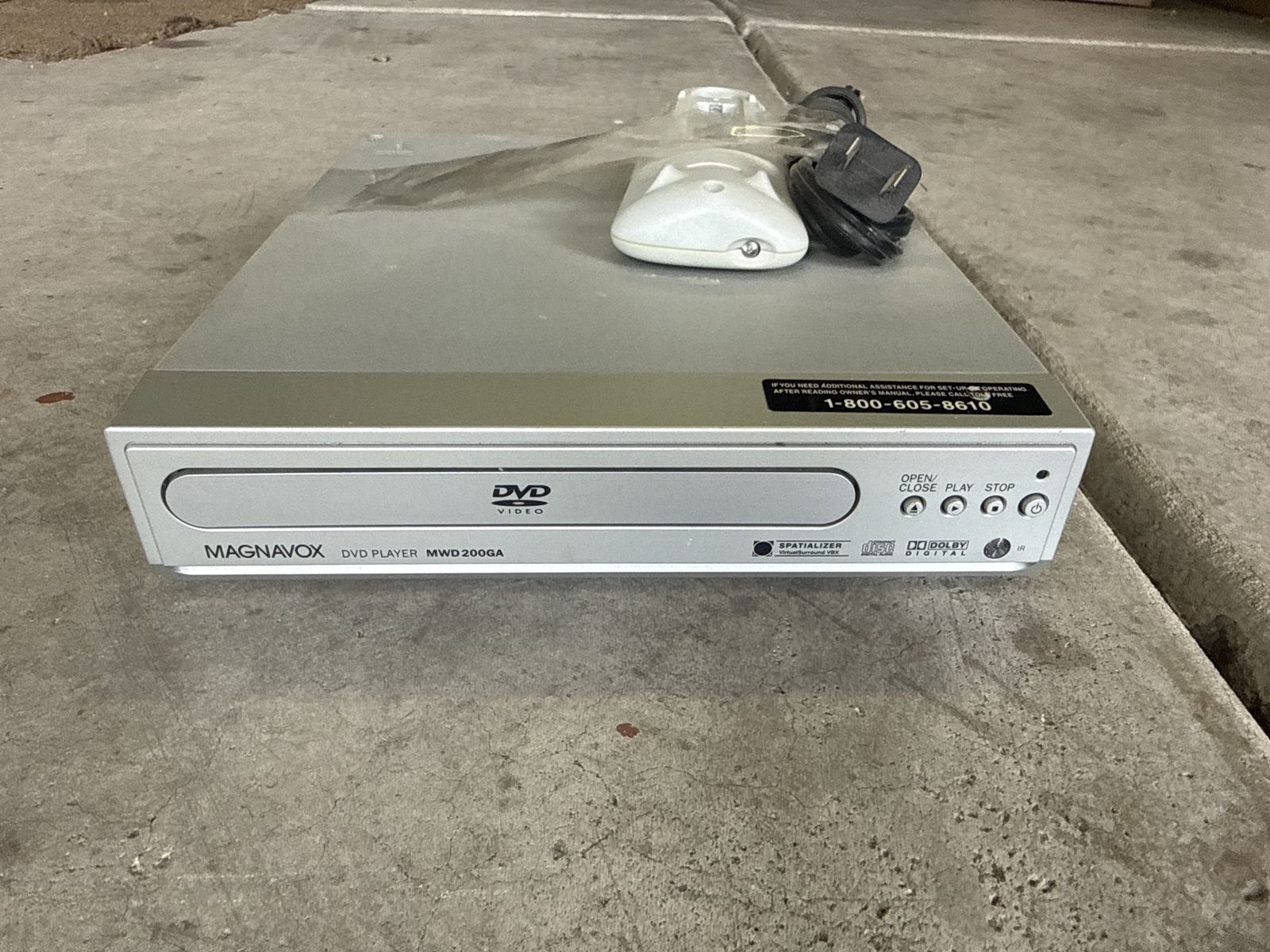 Magnavox MWD 200GA DVD Player - Silver, with Remote and Power Cord