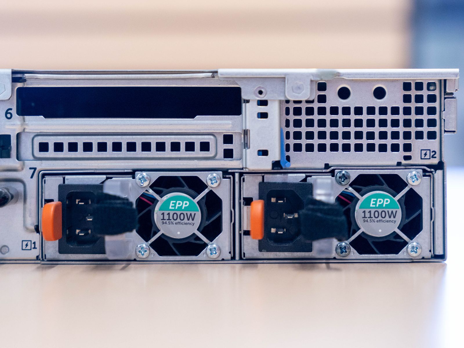 Main image 8
