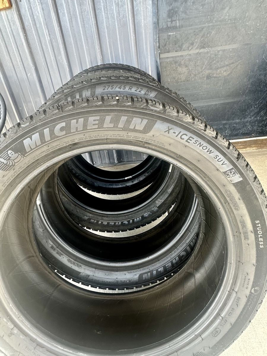 MICHELIN X-ICE 275/45/22 Winter Snow Tires