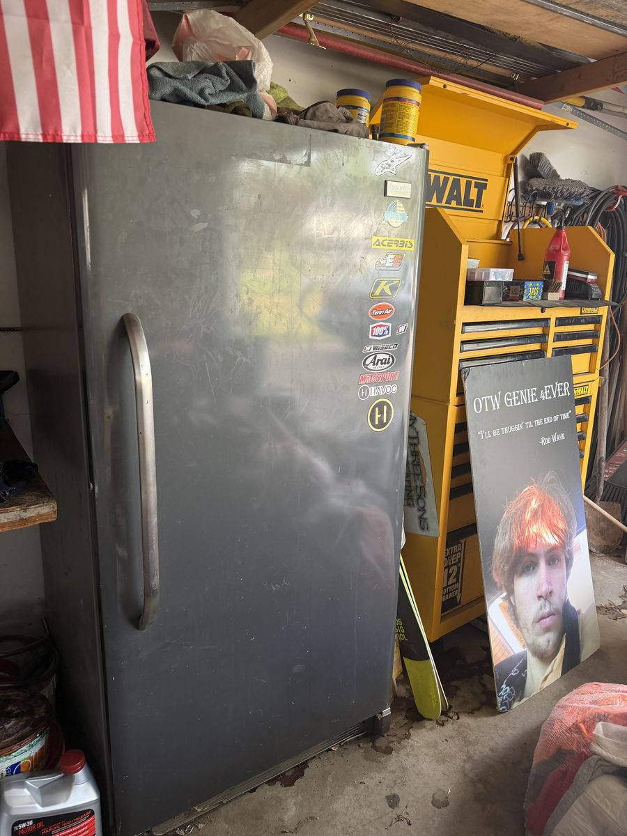 Stand alone freezer