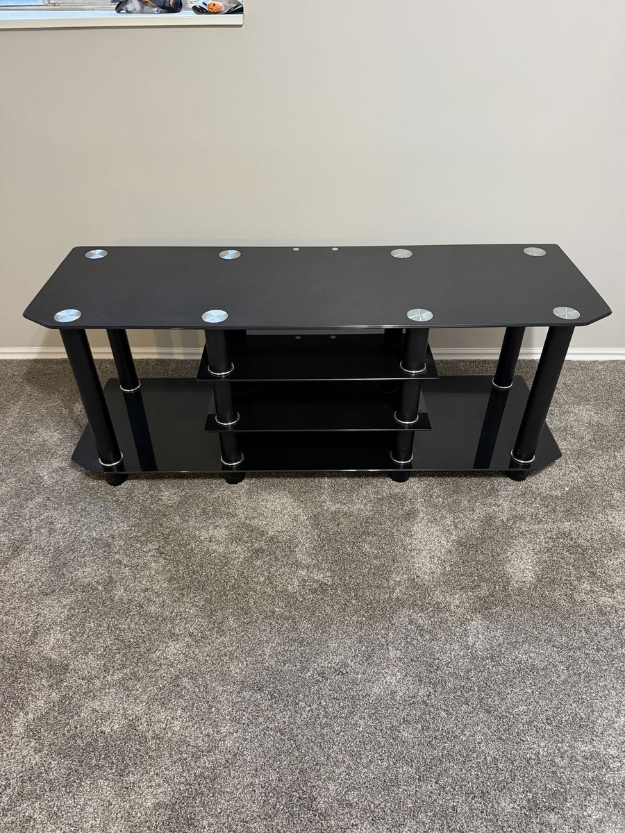 Free entertainment center