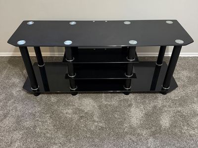 Free entertainment center