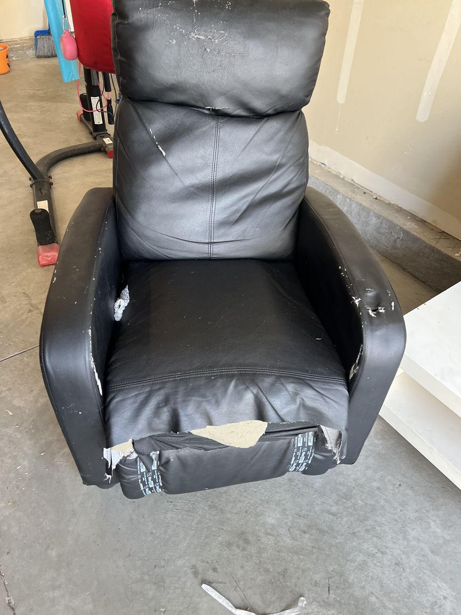 Recliner
