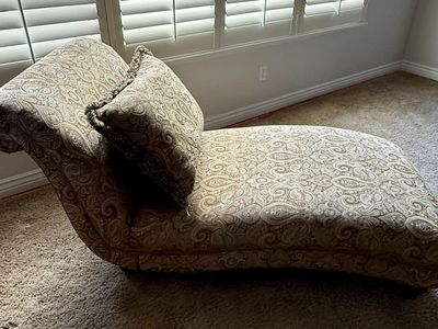 Chaise Lounge Chair with Reversible Pillow