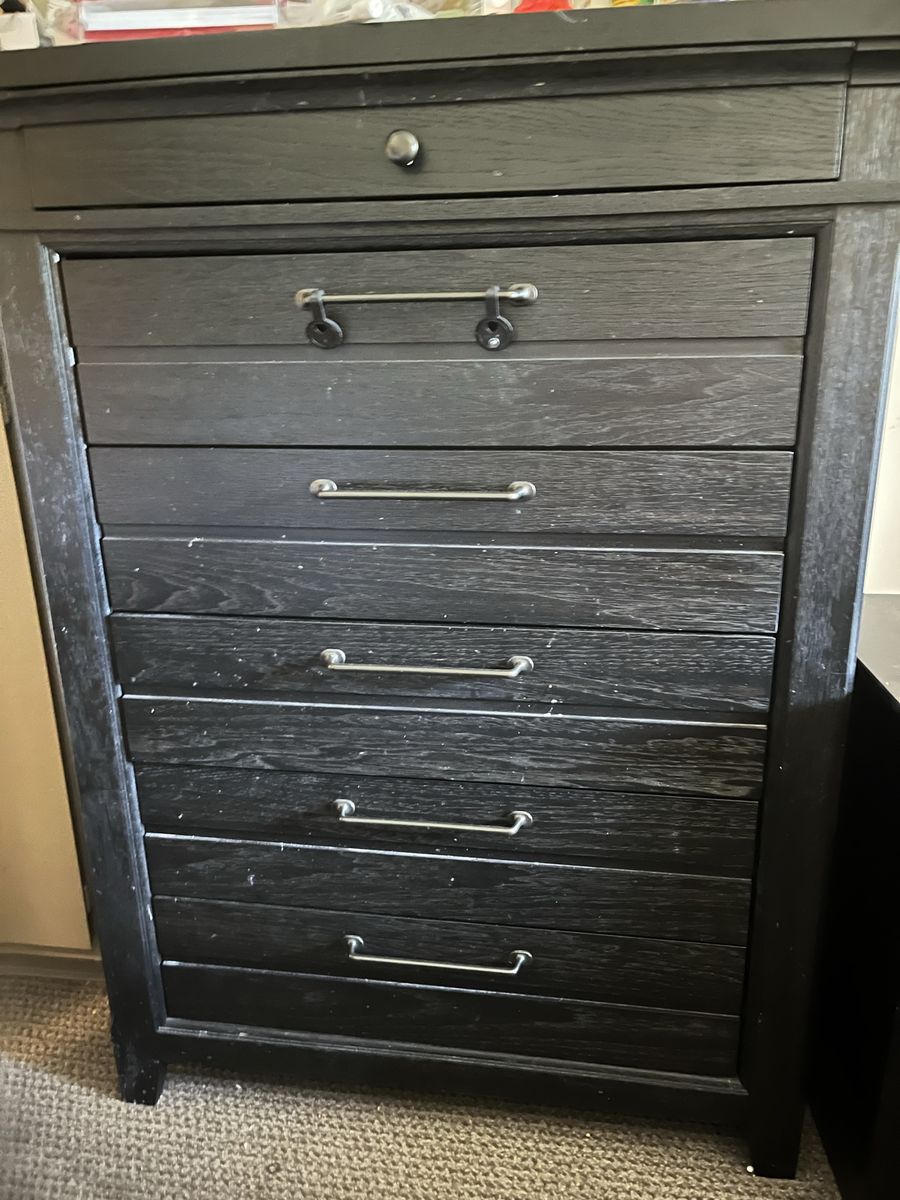 Main image 2