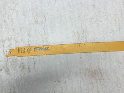 DEWALT DW4811 14 TPI Reciprocating Saw Blade - Metal Cutting