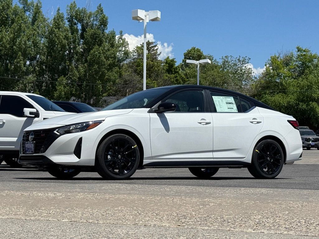 2025 Nissan Sentra SR