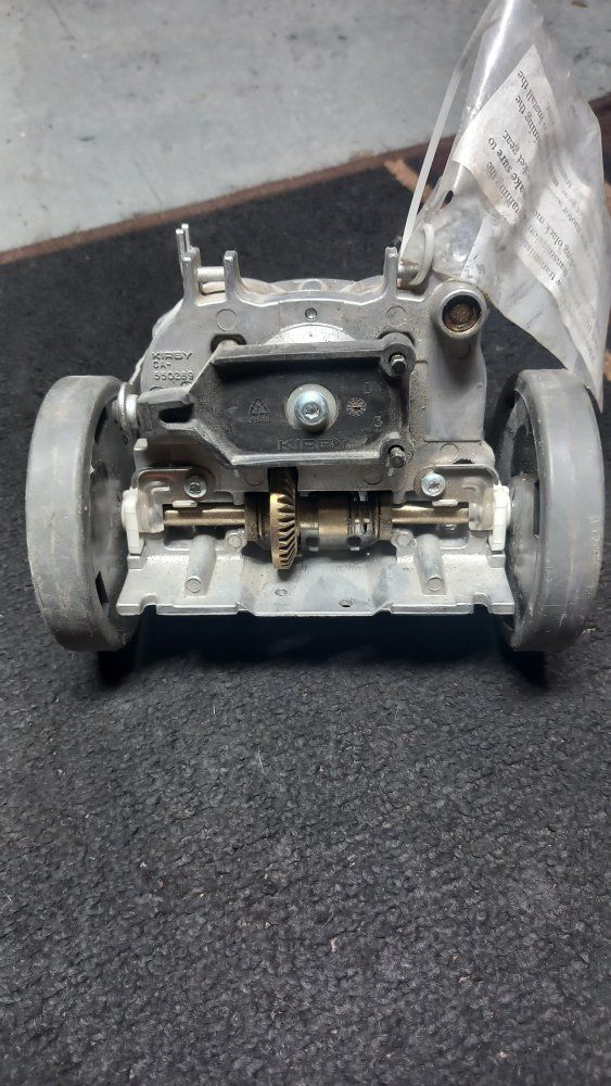 Main image 3