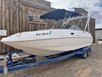 2005 Chaparral Sunesta 274