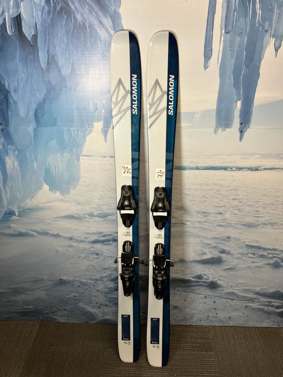 Salomon QST Echo 106 165cm Skis w/ SALOMON Strive 13 GW SAL Demo Binding - Used (2025)