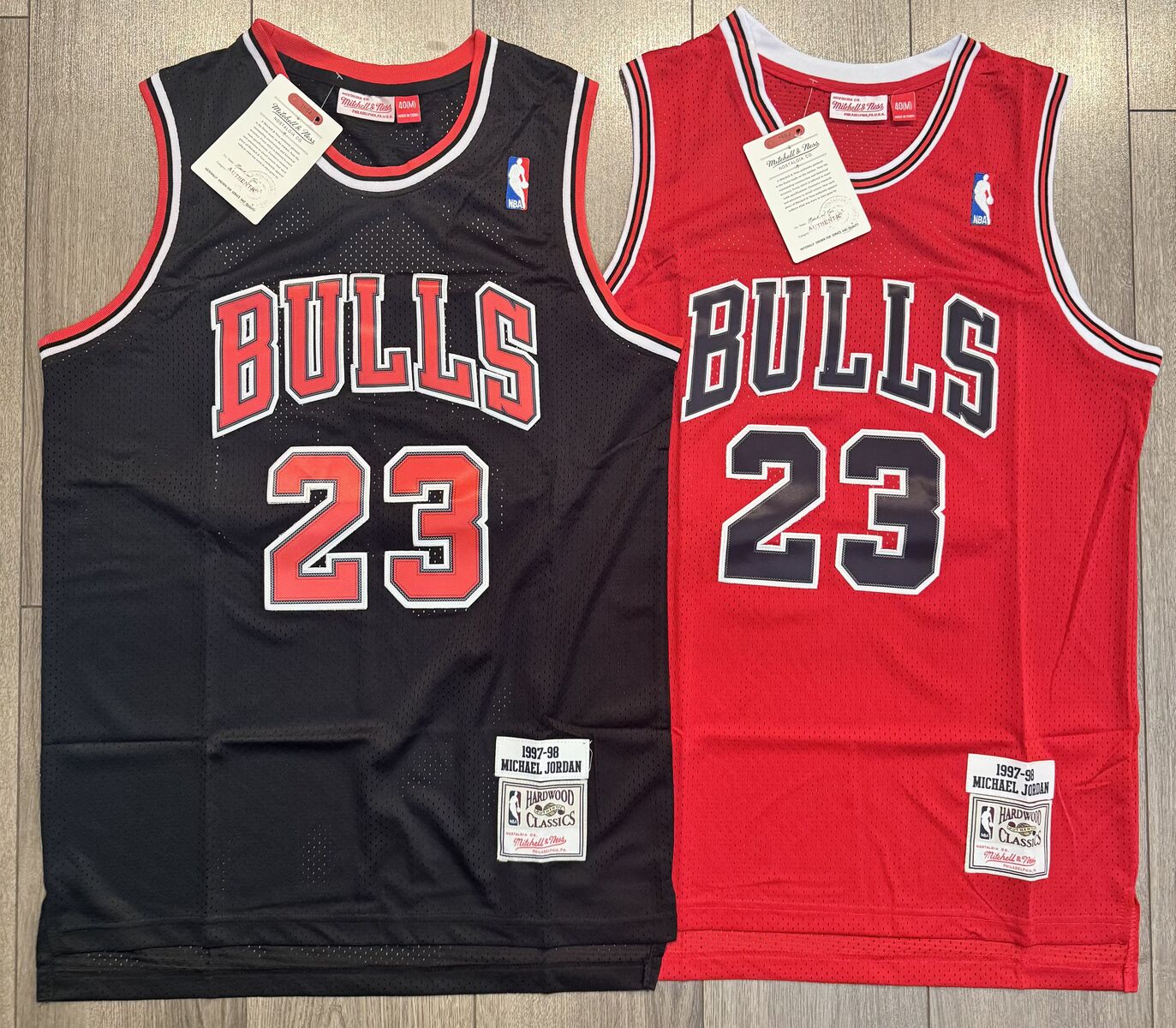 Michael Jordan Jersey (New) Chicago Bulls Red or Black