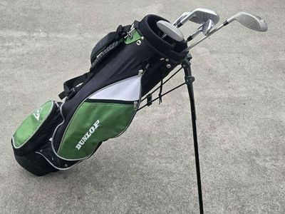 JR/Youth Dunlop Powerlift Golf Set Right Clubs Bag