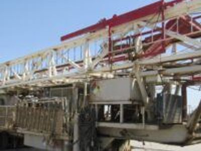 Challenger 320 Drill Rig