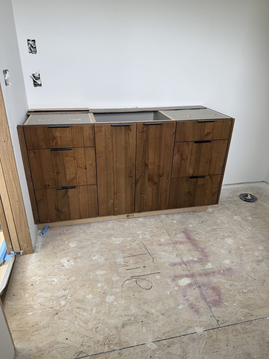 NEW custom cabinets 60in and 26.5in