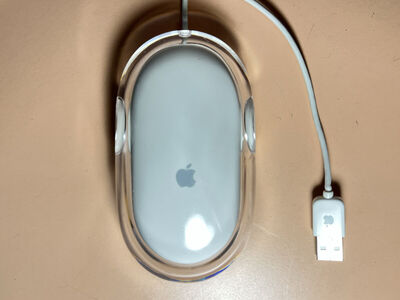 Apple USB Wired Mouse – Classic Clear Design