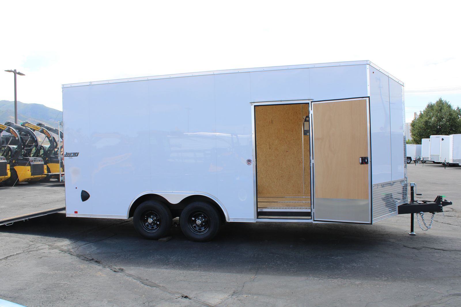 Main image 5