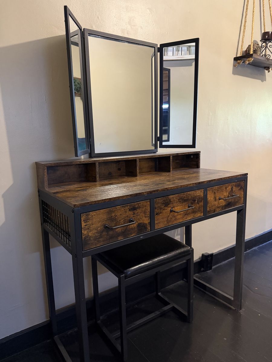 Industrial Style Vanity Dressing Table w/ 3-Fold Mirror & Stool - 3 Drawers, Rustic Brown & Black