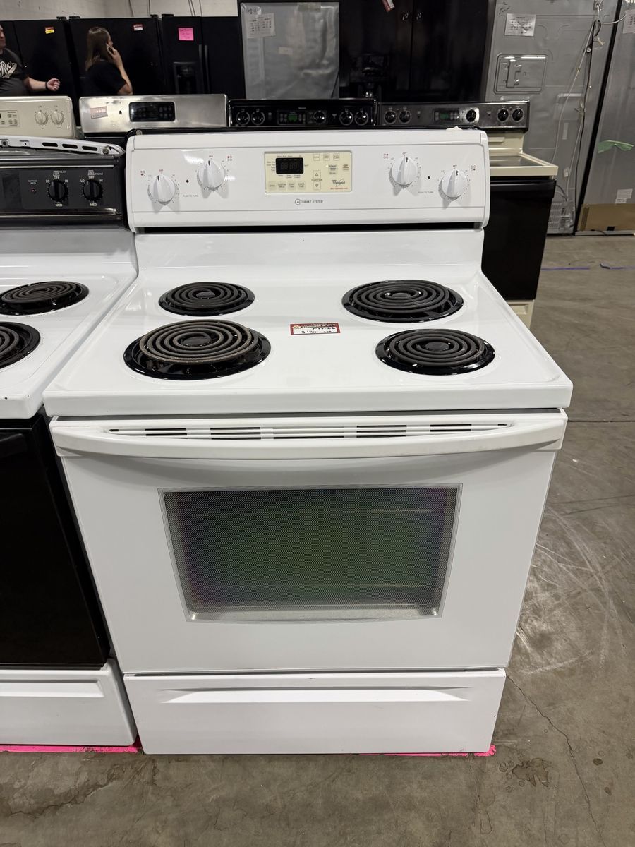 Whirlpool Electric Range White 4-Burner Freestanding Stove with Oven