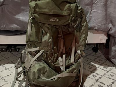 Kelty Coyote Backpack Green Hiking Camping Internal Frame