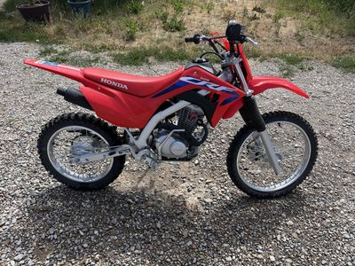 2024 Honda CRF125F Dirt Bike Big Wheel