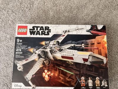 LEGO Star Wars 75301 Luke Skywalker's X-Wing Fighter, 474 Pieces, Ages 9+