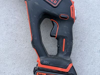 Black and Decker Cordless Trimmer/Edger 20V