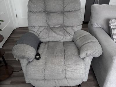 Power Reclining Lift Chair