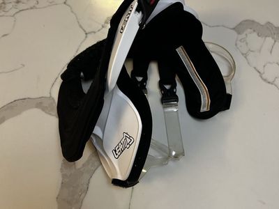 Leatt neck brace