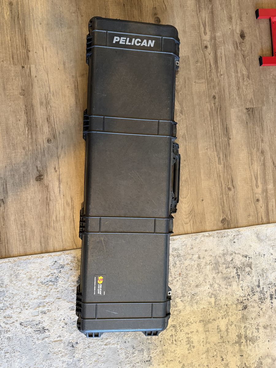 Pelican 1750 Lockable Rifle Hard Case