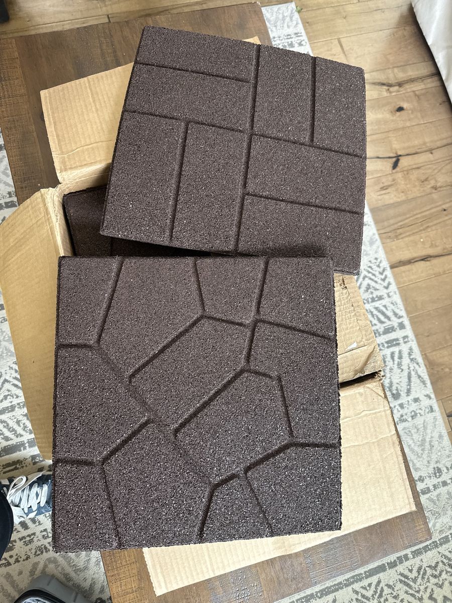 Main image 6