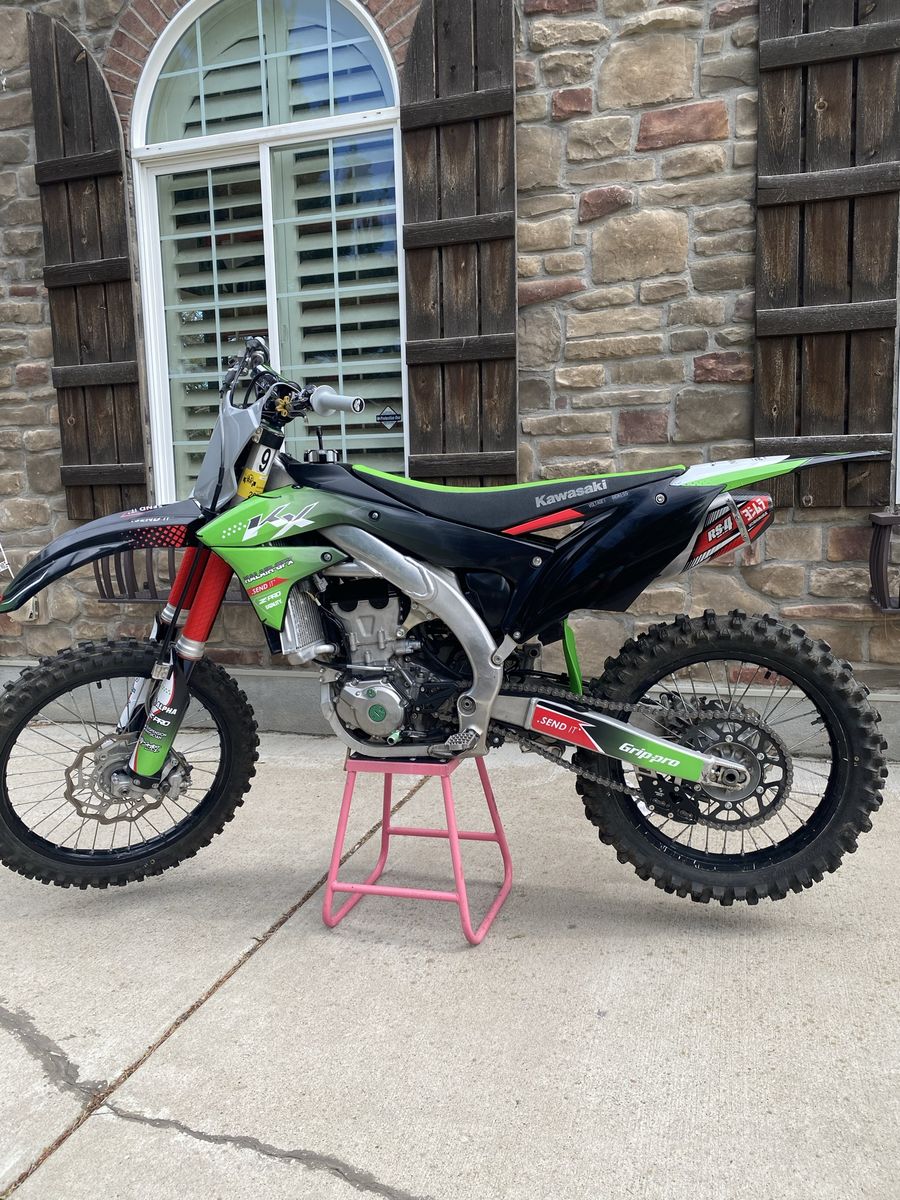 2017 Kawasaki KX450F Dirt Bike - Yoshimura Exhaust