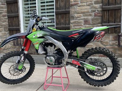 2017 Kawasaki KX450F Dirt Bike - Yoshimura Exhaust
