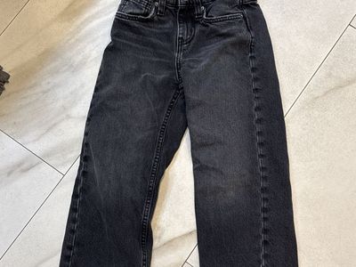 Old Navy size 6 baggy jeans