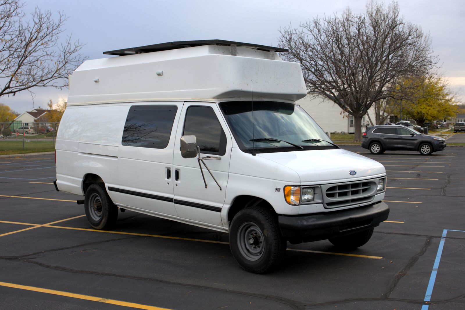 1997 FORD E350 Base