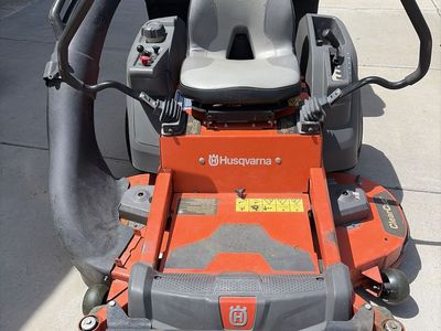 Zero turn Husqvarna mower