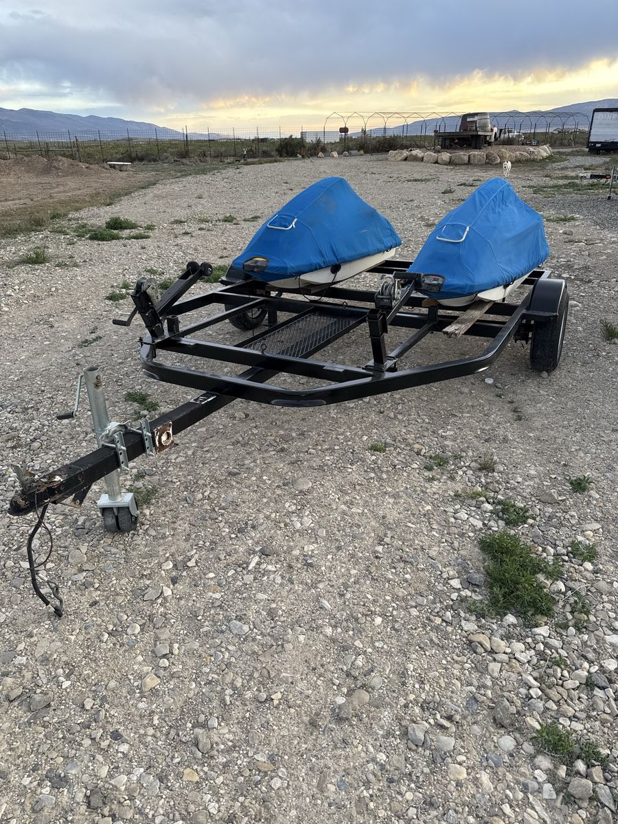 Main image 6