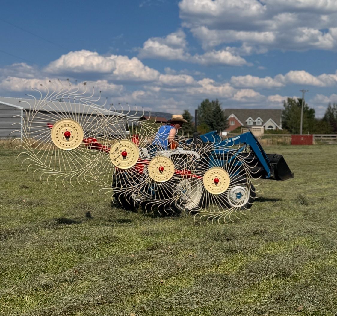 4 wheel hay rake