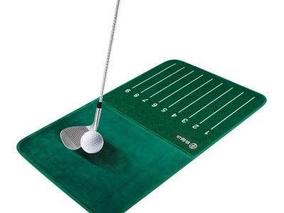 24.5" x 41" Indoor/Outdoor Golf Hitting Mat