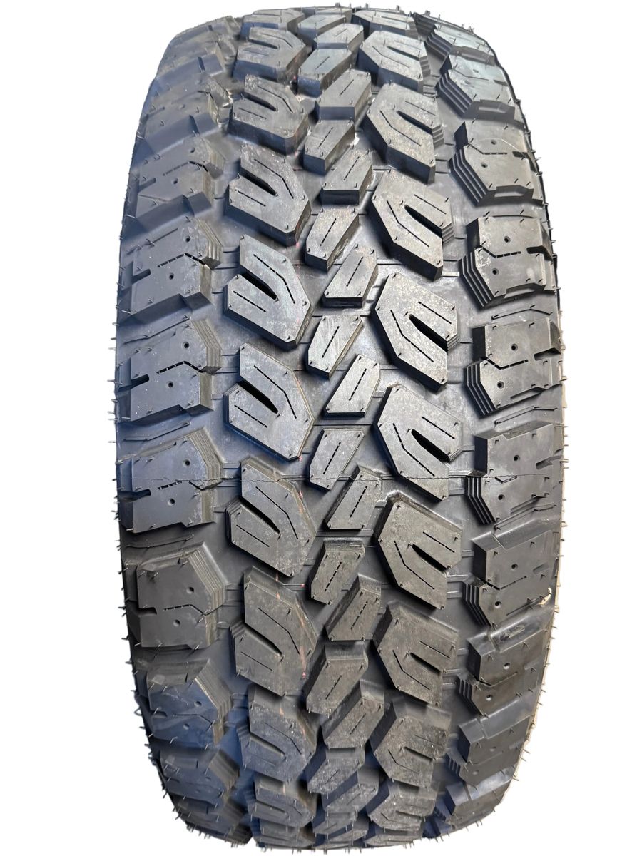 4 ROUGH COUNTRY OVERLANDER M/T BSW LT 35 12.5 20 121Q 10PLY MUD TERRAIN TIRE 97010121